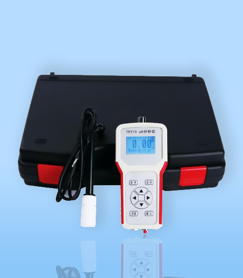 TP210 精(jīng)密便攜(xié)式pH分析(xi)儀
