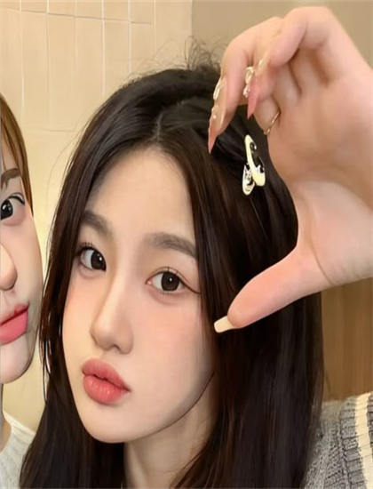 寅次郎的故事36大师级的：柴又之恋色彩运用解析：色调选择与情绪表达分析