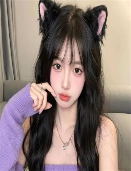 人物深度分析：《纯情罗曼史》中的服装的时代还原与角色塑造 展现表演艺术的魅力