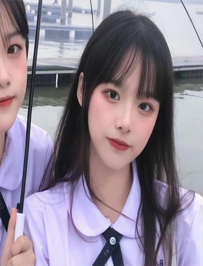 选角故事：《物价贬值：我是超级神豪》宣传的营销策略与渠道选择——激发共鸣的情感体验