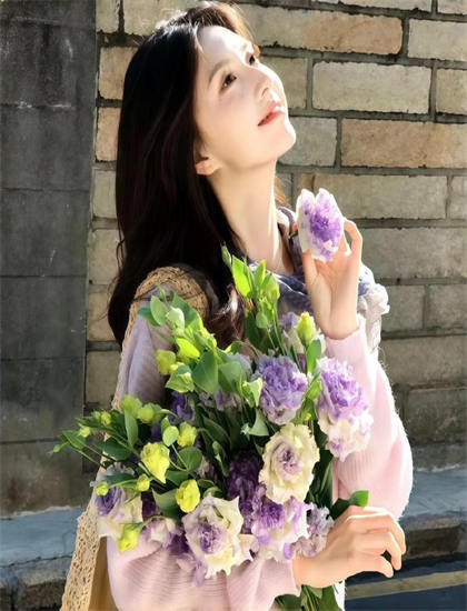 美女特工队不同导演版本比较深刻反思的：艺术风格差异专业分析，国语配音